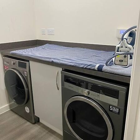4-Room Detached Furnished Home With Parking Leicester Exteriör bild